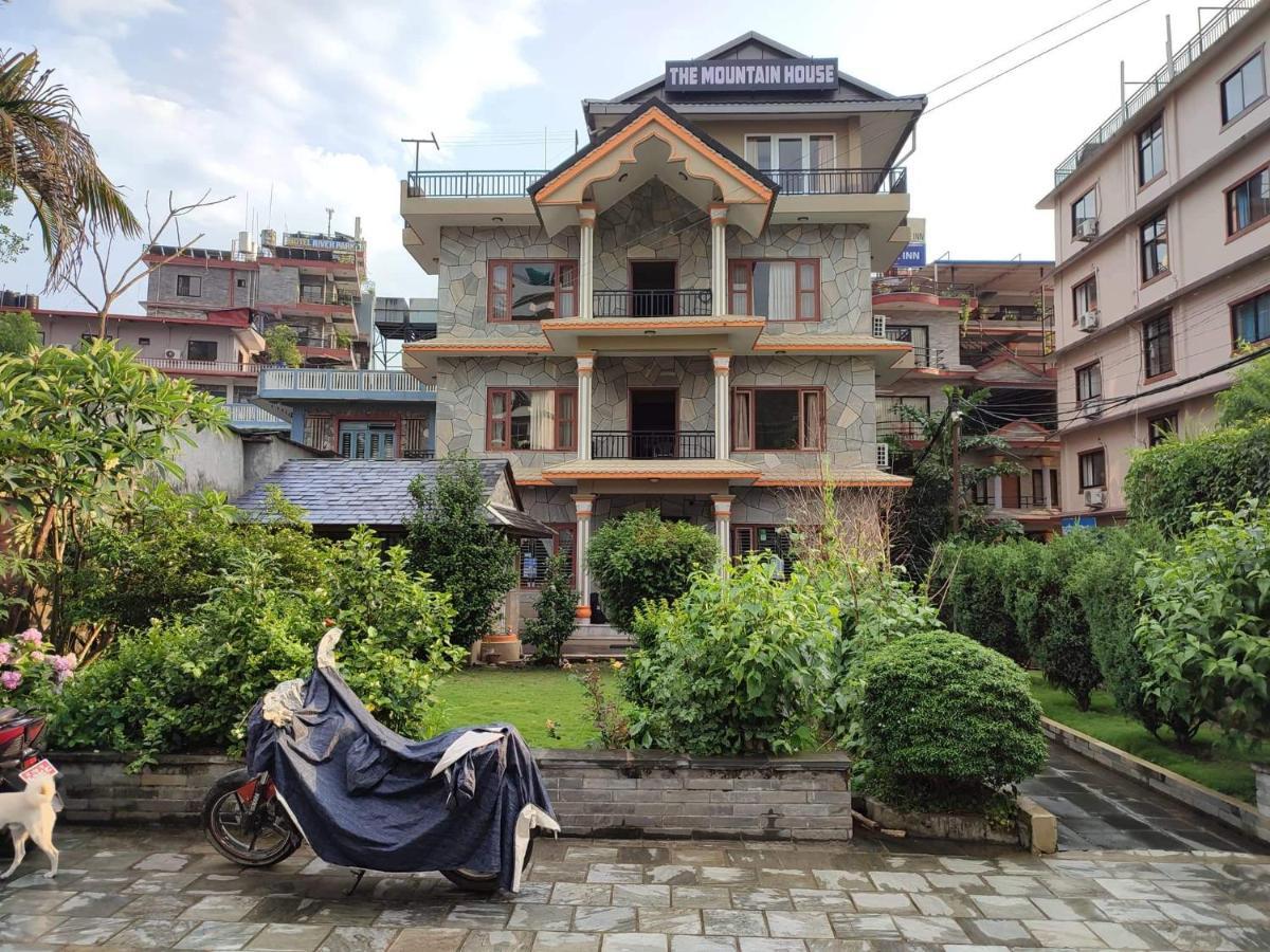 The Mountain House Pokhara Exterior foto